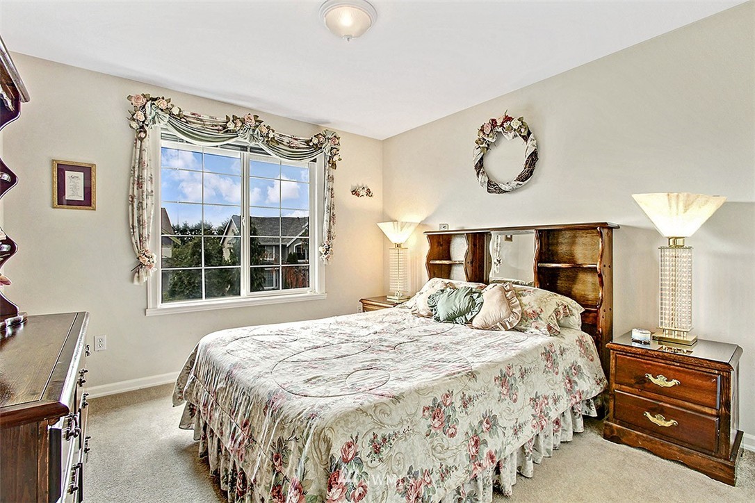 408 Lyons Avenue Northeast Renton, WA 98059 - Photo 21 of 25 Gallery Image 21