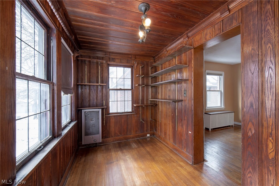3610 Harvey Road Cleveland, OH 44118 - Photo 11 of 16 Gallery Image 11