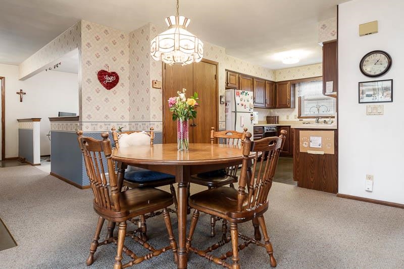 2058 Bootmaker Drive Beloit, WI 53511 - Photo 9 of 34