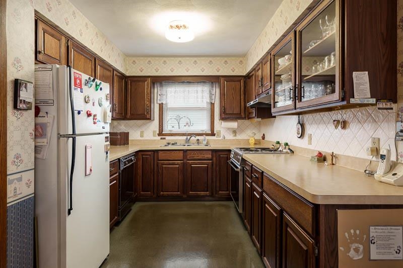 2058 Bootmaker Drive Beloit, WI 53511 - Photo 10 of 34