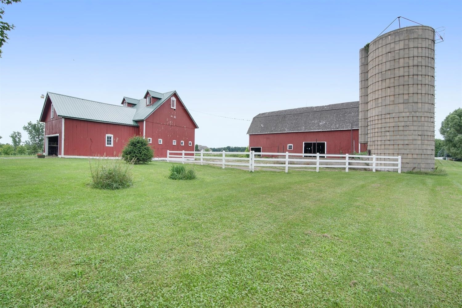 6601 Mast Road Dexter, MI 48130 - Photo 4 of 35 Photo 4