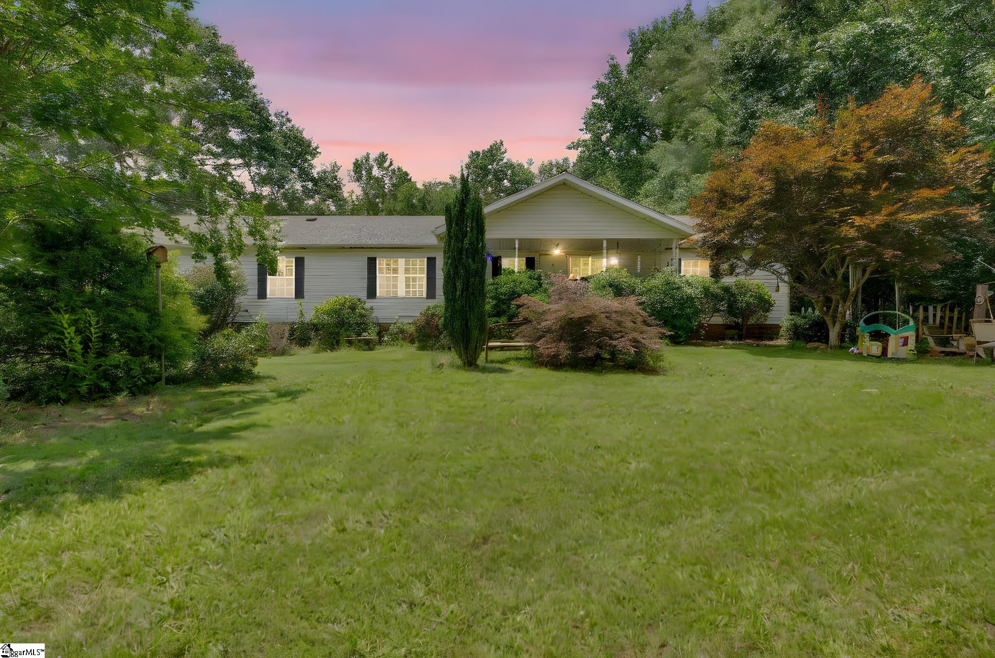 215 Pearson Road Woodruff, SC 29388 - Photo 12 of 40