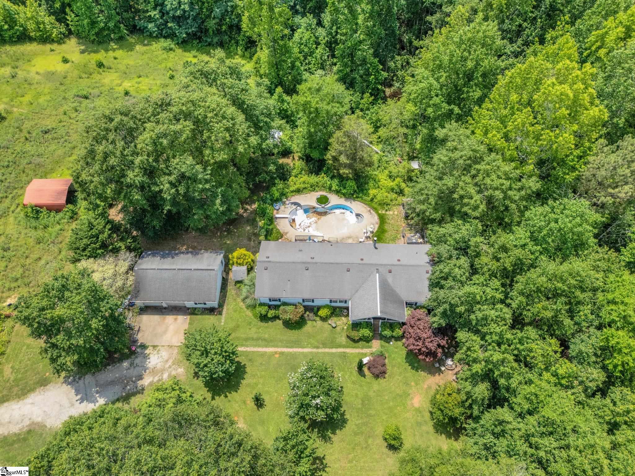 215 Pearson Road Woodruff, SC 29388 - Photo 4 of 40