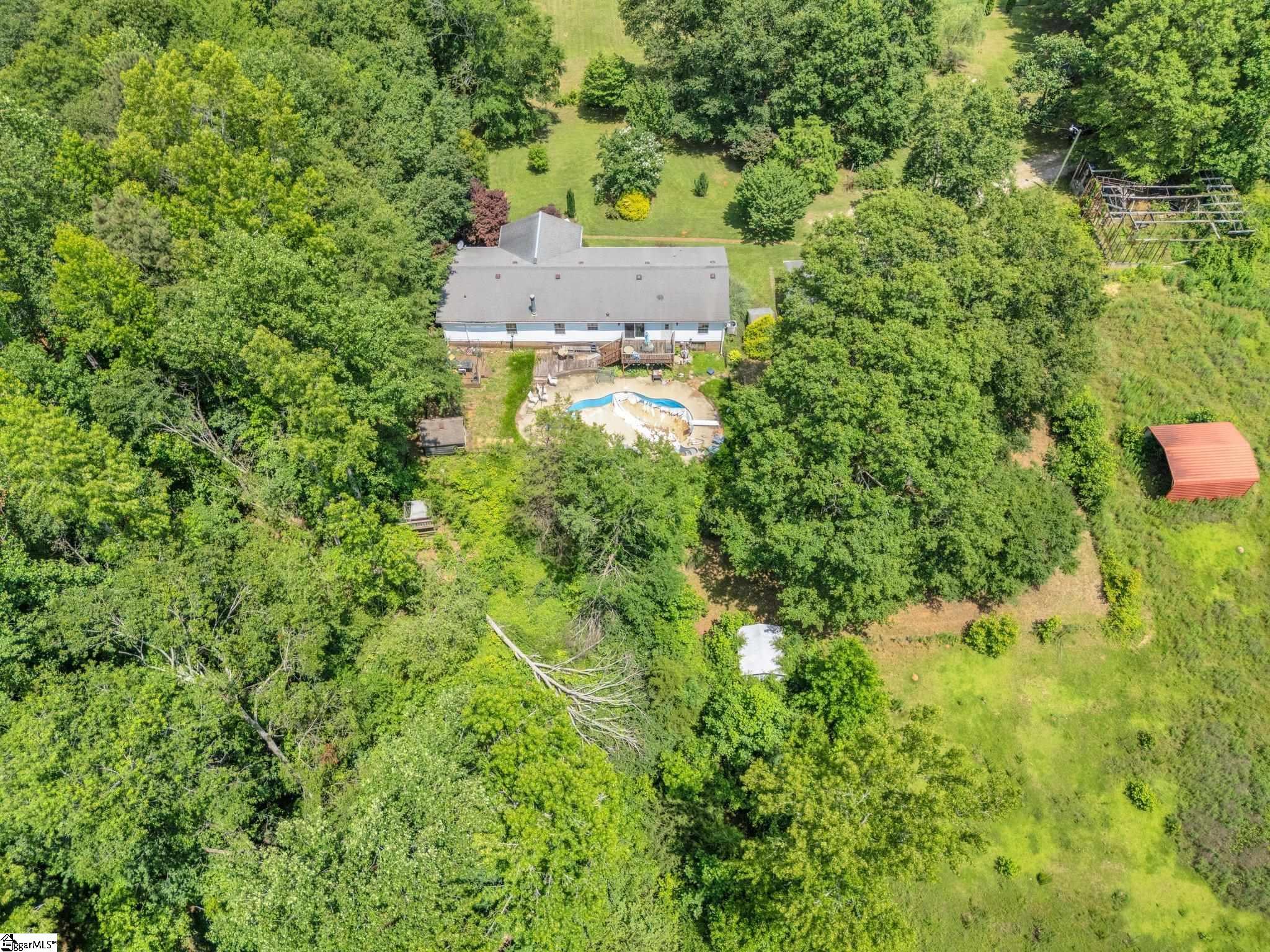 215 Pearson Road Woodruff, SC 29388 - Photo 6 of 40