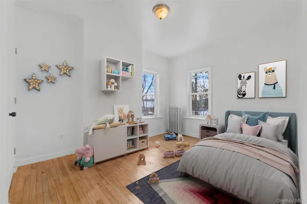 $2,950 | 457 1st Street, Newburgh, NY 12550