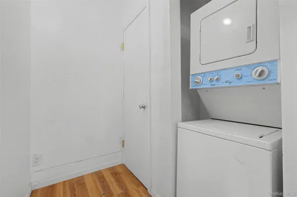 $2,950 | 457 1st Street, Newburgh, NY 12550