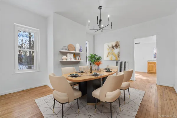 $2,950 | 457 1st Street, Newburgh, NY 12550