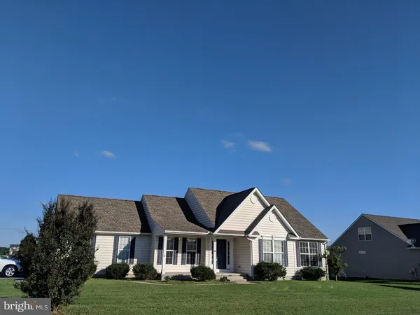 $2,300 | 196 Kings Mill Drive, Felton, DE 19943