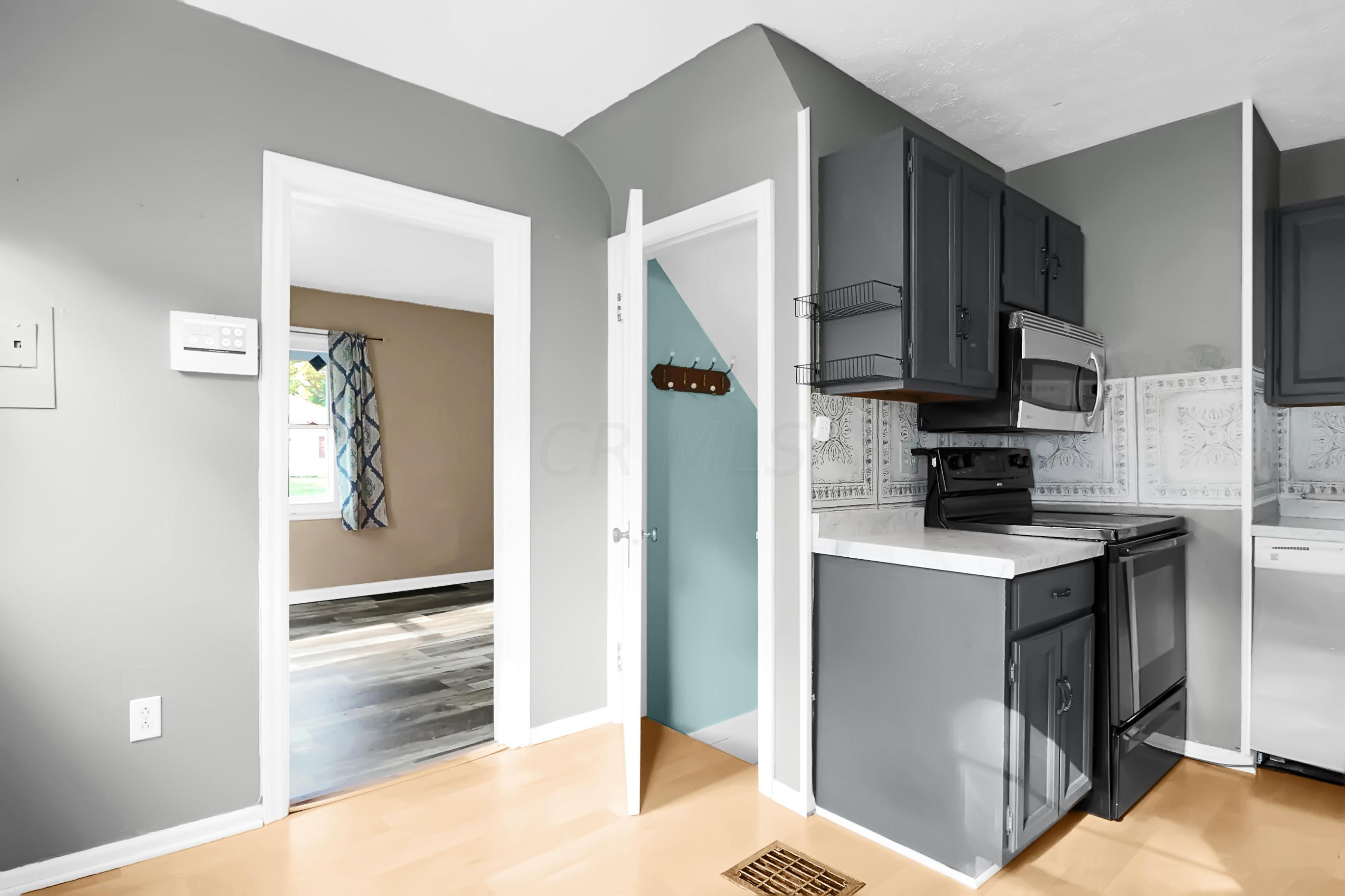795 East Weber Road Columbus, OH 43211 - Photo 9 of 27 Gallery Image 9