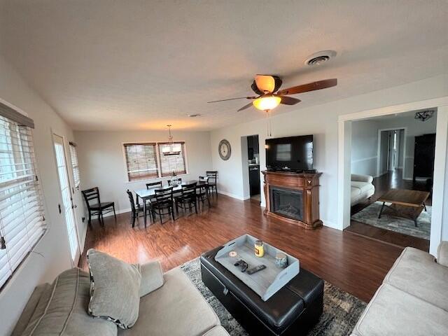 5739 Ridgewood Place Pulaski, VA 24301 - Photo 7 of 25 GREAT ROOM
