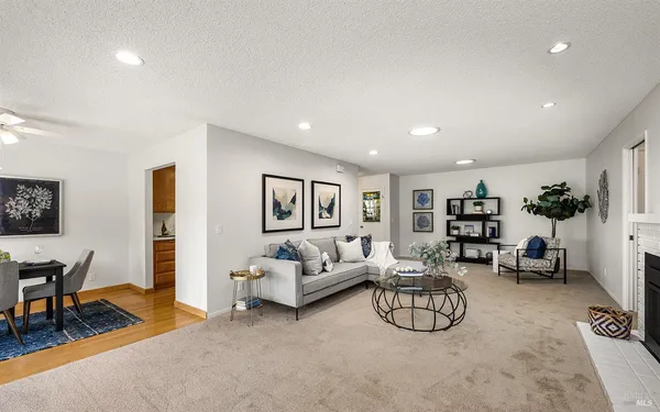 $619,000 | 333 Twin Lakes Drive, Santa Rosa, CA 95409