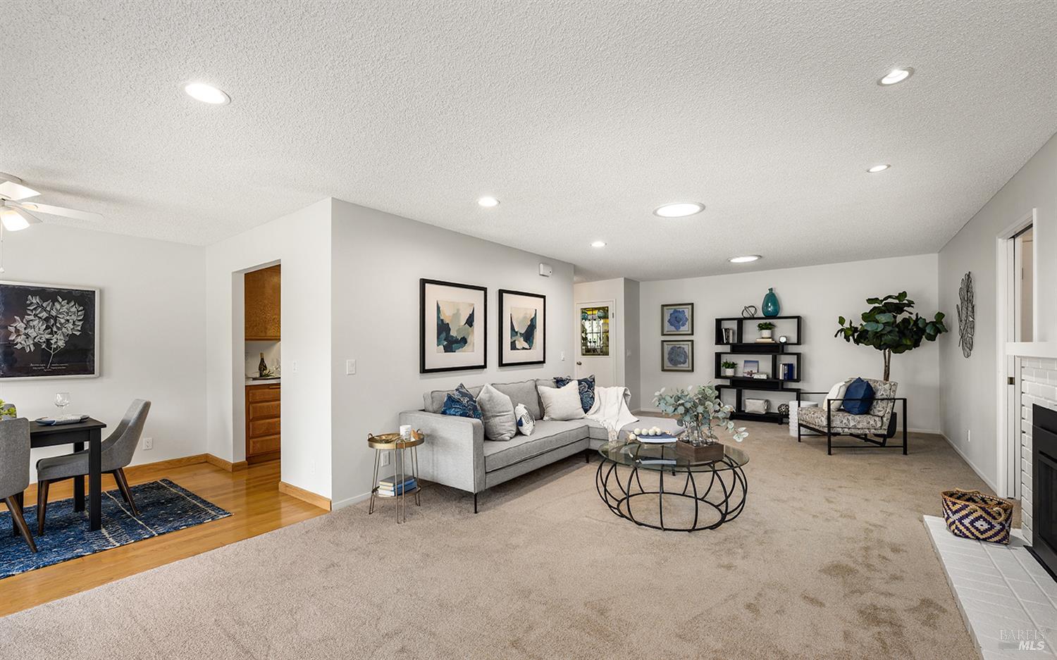 333 Twin Lakes Drive Santa Rosa, CA 95409 - Photo 11 of 33