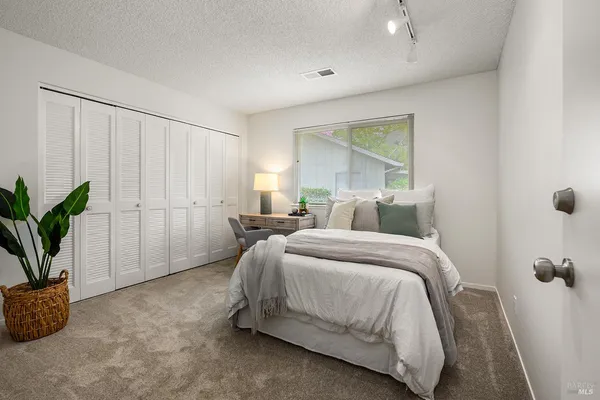 $619,000 | 333 Twin Lakes Drive, Santa Rosa, CA 95409