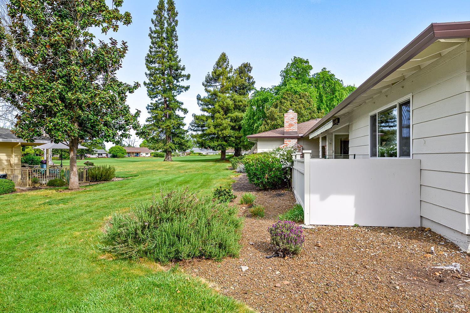 333 Twin Lakes Drive Santa Rosa, CA 95409 - Photo 20 of 33