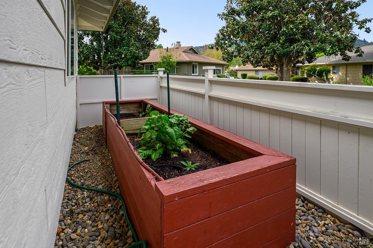 333 Twin Lakes Drive Santa Rosa, CA 95409 - Photo 24 of 33