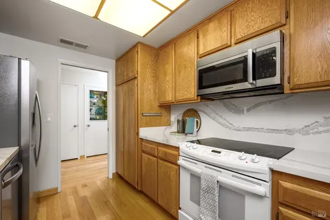 $619,000 | 333 Twin Lakes Drive, Santa Rosa, CA 95409