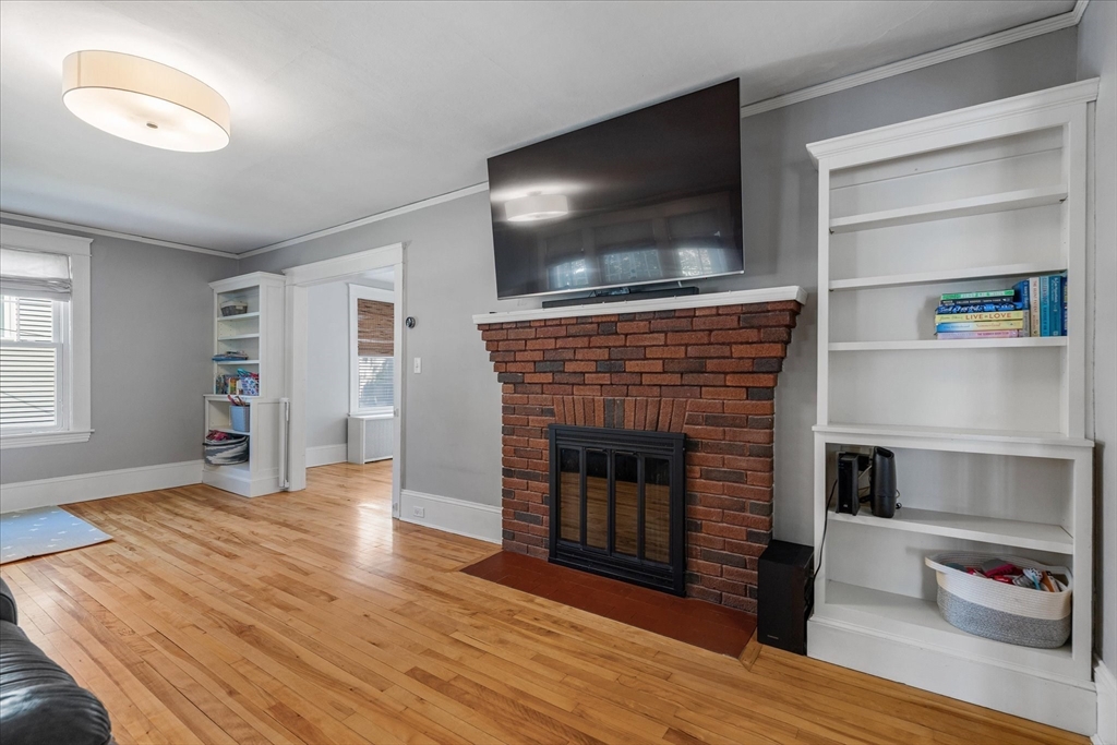 19 Barnard Road Worcester, MA 01605 - Photo 12 of 34