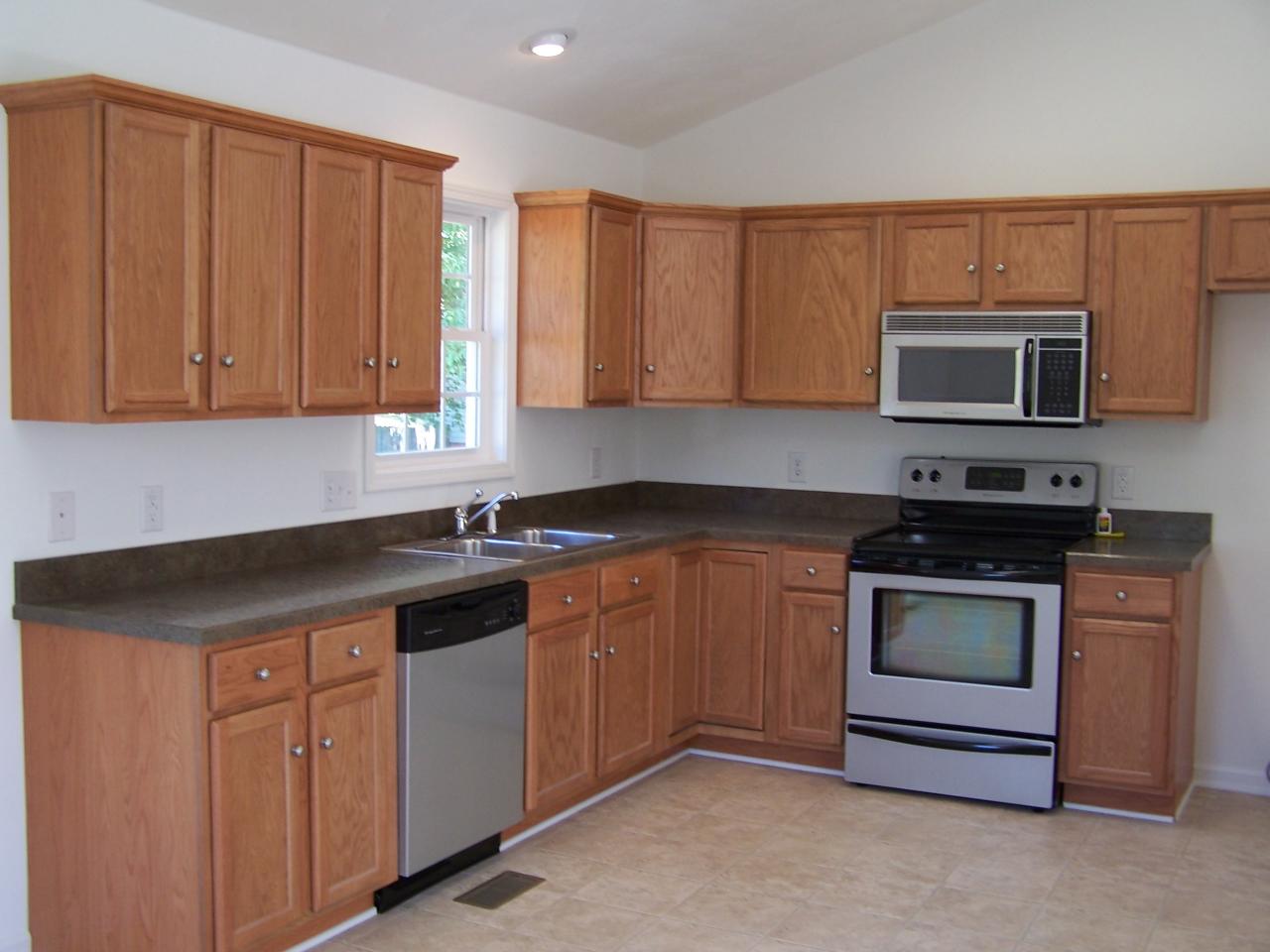 412 Scalybark Drive Blue Ridge, VA 24064 - Photo 5 of 10 Kitchen