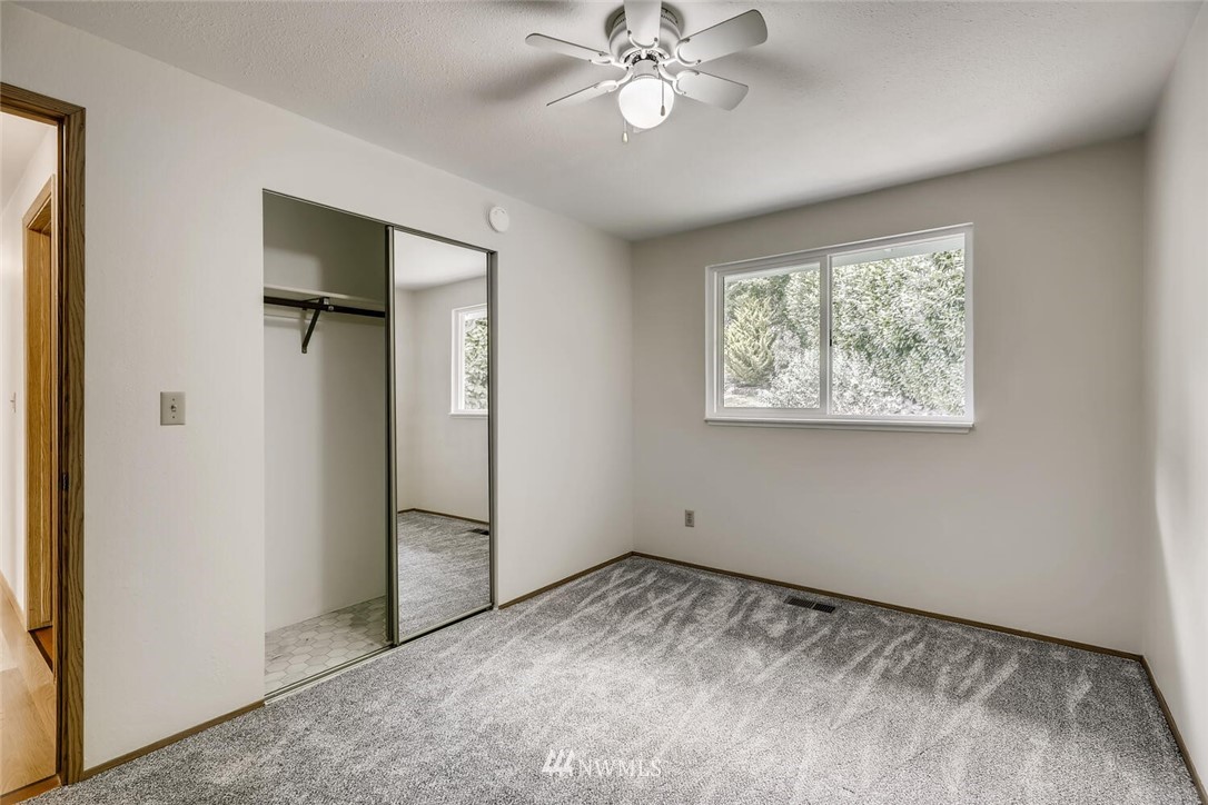 4417 Chrisella Road East Edgewood, WA 98372 - Photo 15 of 28 Gallery Image 15