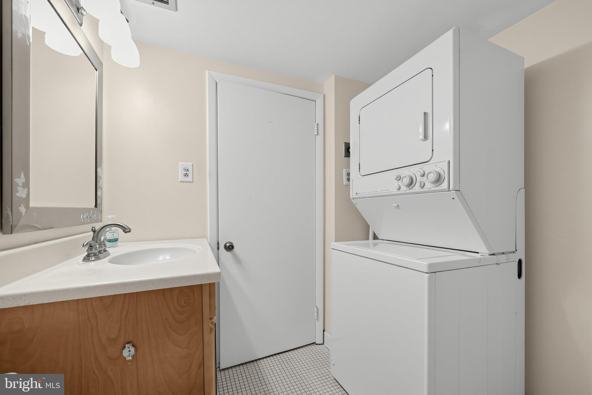1840 Frontage Road, Unit 1401 Cherry Hill, NJ 08034 - Photo 18 of 29 Gallery Image 18