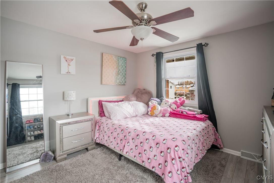 4976 Surrey Lane Clay, NY 13088 - Photo 32 of 47