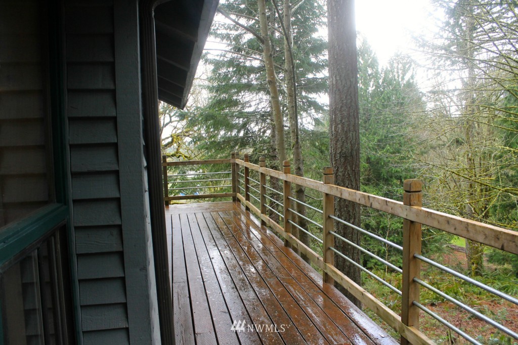 1305 Kaiser Road Southwest Olympia, WA 98512 - Photo 14 of 25 Gallery Image 14