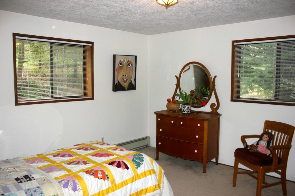 1305 Kaiser Road Southwest Olympia, WA 98512 - Photo 16 of 25 Gallery Image 16