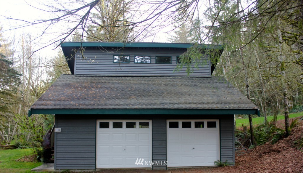 1305 Kaiser Road Southwest Olympia, WA 98512 - Photo 23 of 25 Gallery Image 23