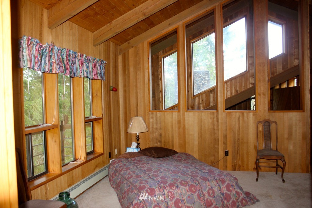1305 Kaiser Road Southwest Olympia, WA 98512 - Photo 10 of 25 Gallery Image 10