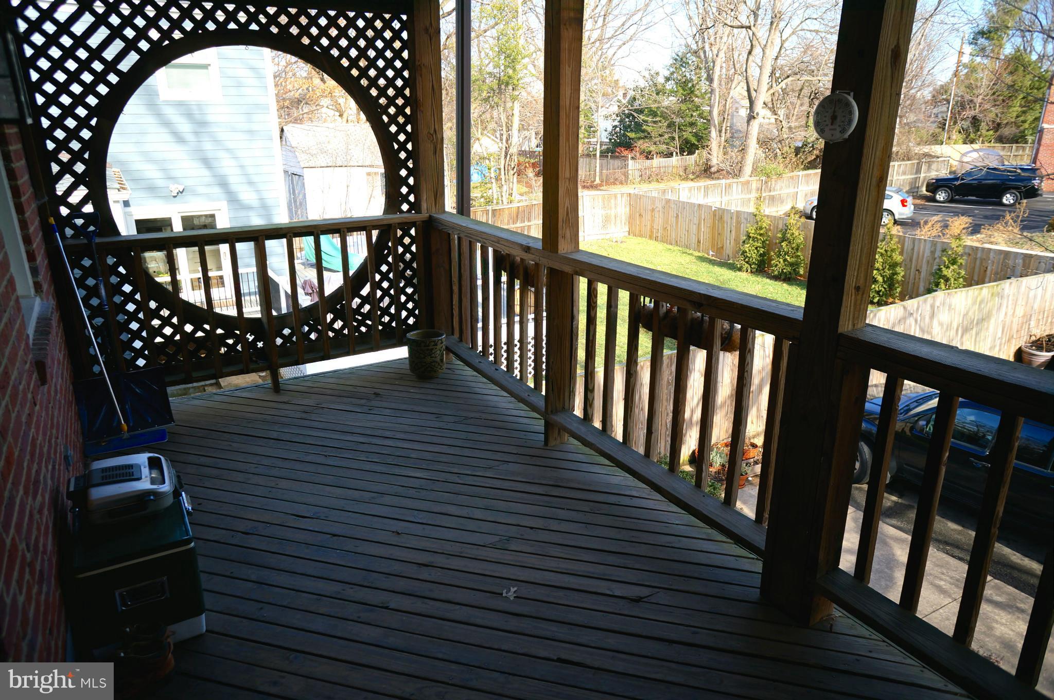 9 Russell Road, Unit C Alexandria, VA 22301 - Photo 24 of 30 Exterior (Rear)