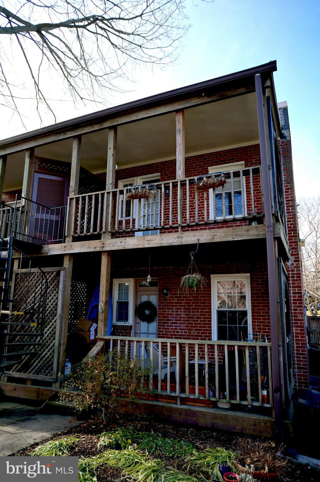 9 Russell Road, Unit C Alexandria, VA 22301 - Photo 28 of 30 Exterior (Rear)