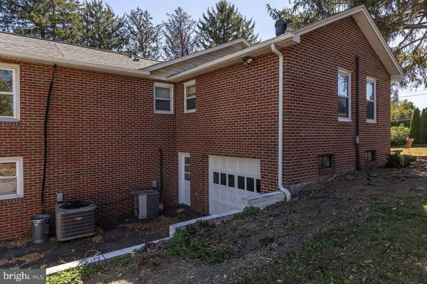 $438,000 | 133 Shenell Drive, Mount Jackson, VA 22842