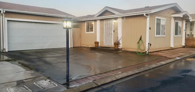 $199,000 | 900 Old Stockton Road, Unit 511, Oakdale, CA 95361