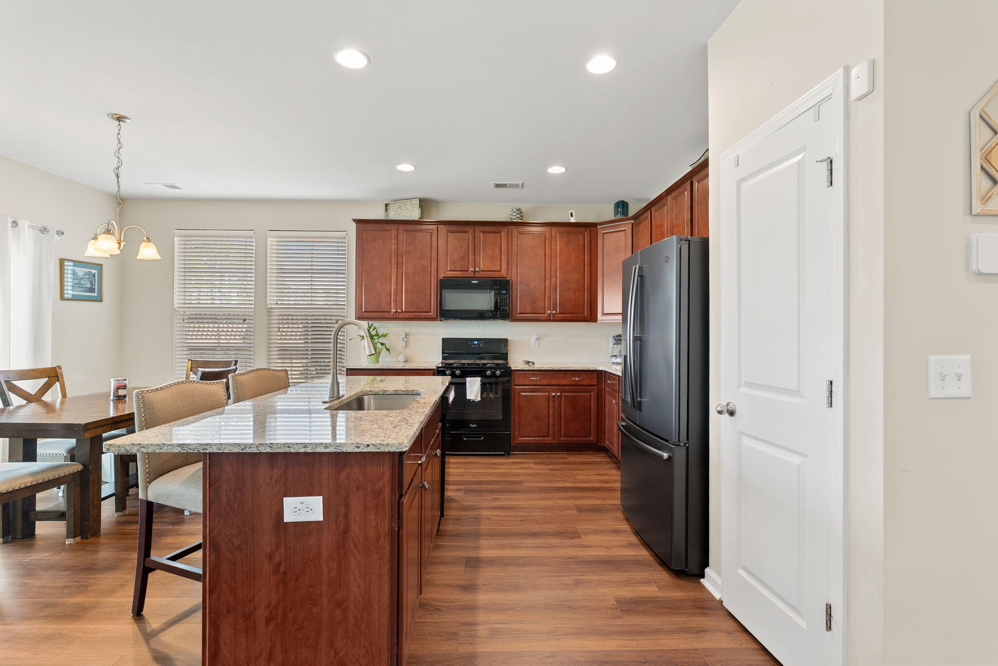 482 Spectrum Road Summerville, SC 29486 - Photo 13 of 52 Kitchen