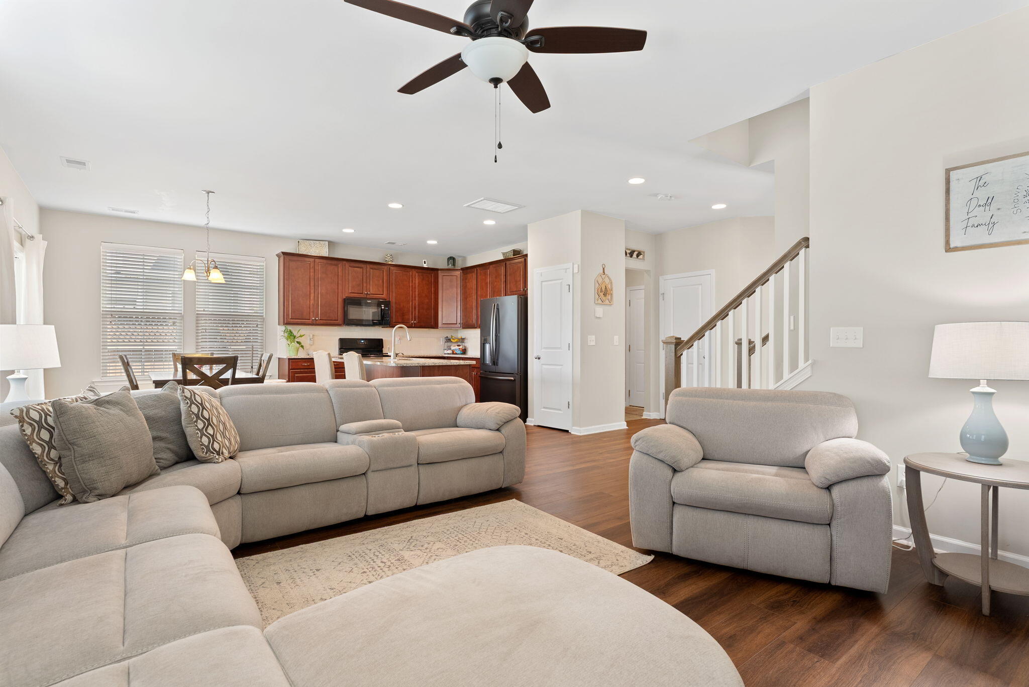 482 Spectrum Road Summerville, SC 29486 - Photo 10 of 52 Living Room