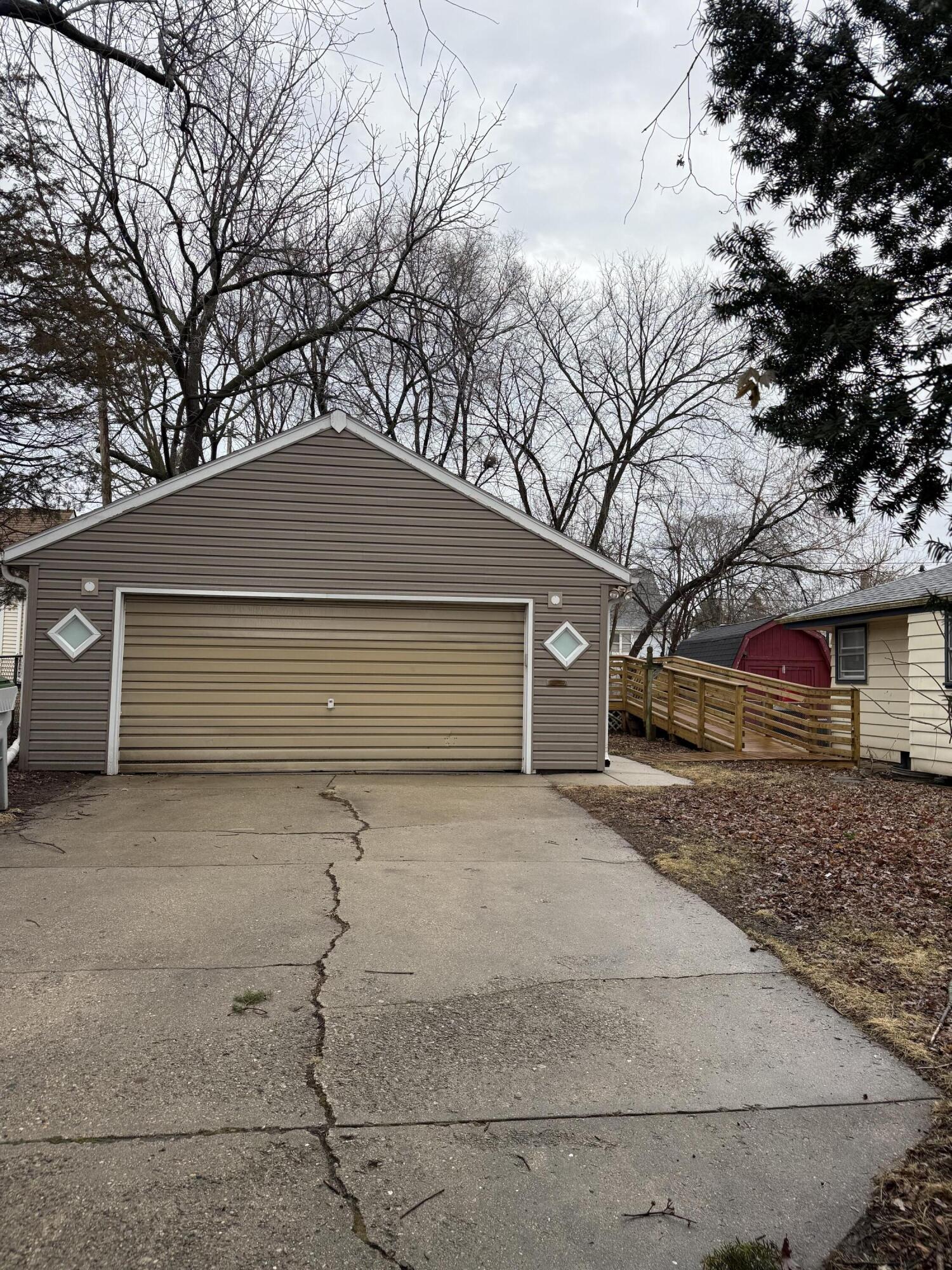 3740 South 92nd Street Milwaukee, WI 53228 - Photo 1 of 1 IMG_1790 2