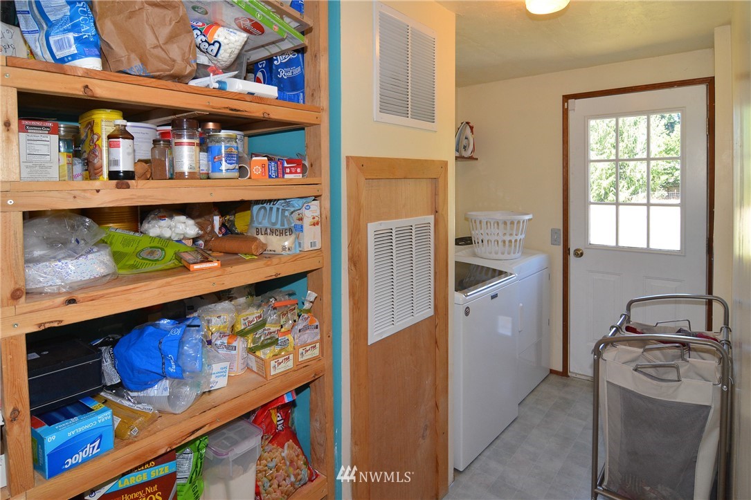 7540 187th Avenue Southwest Rochester, WA 98579 - Photo 14 of 25