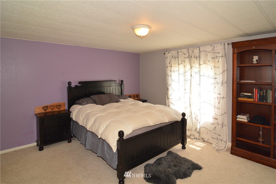7540 187th Avenue Southwest Rochester, WA 98579 - Photo 18 of 25