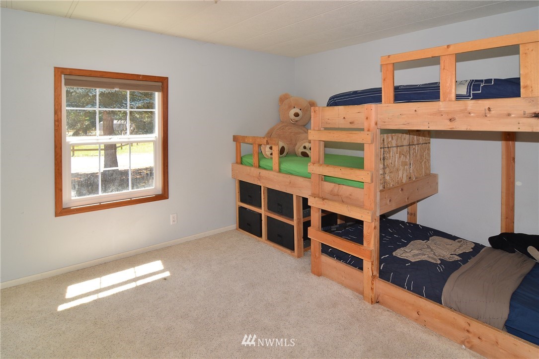 7540 187th Avenue Southwest Rochester, WA 98579 - Photo 19 of 25