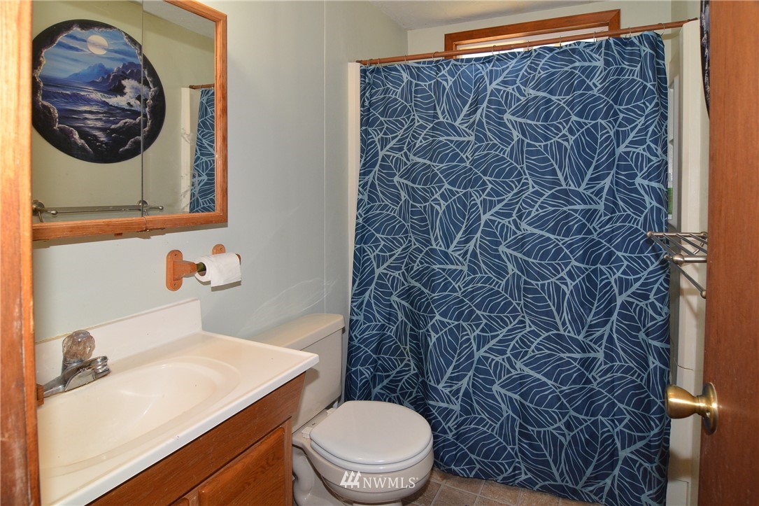 7540 187th Avenue Southwest Rochester, WA 98579 - Photo 21 of 25
