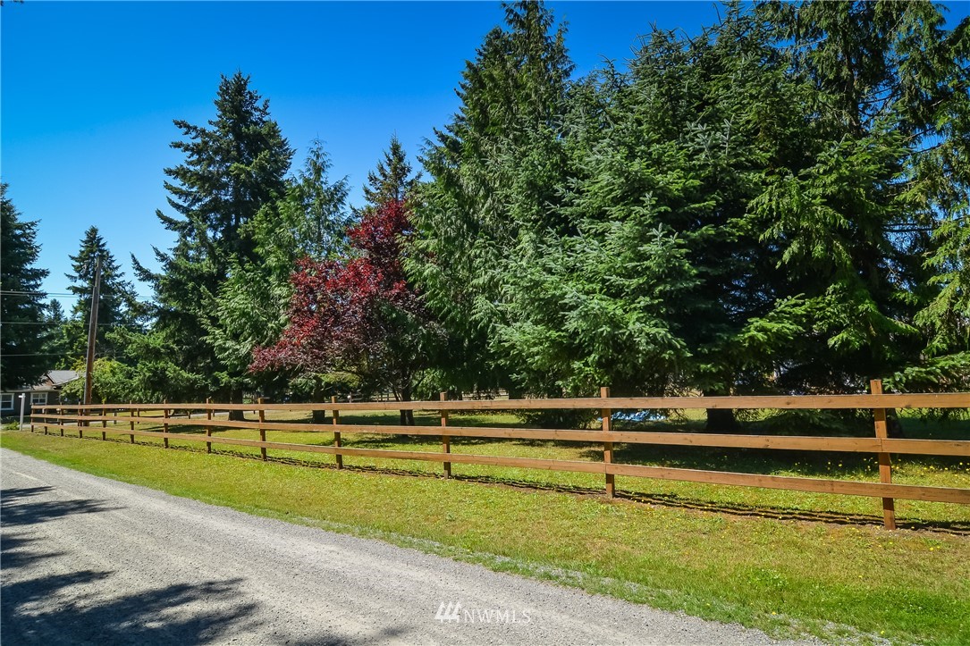 7540 187th Avenue Southwest Rochester, WA 98579 - Photo 6 of 25