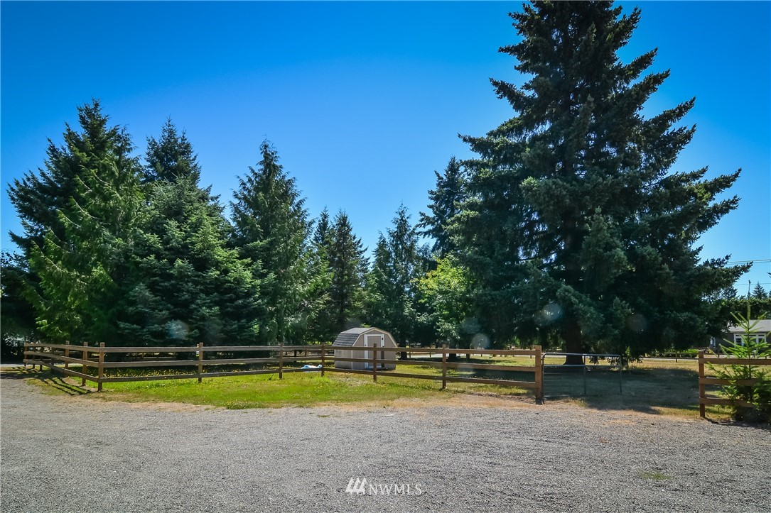 7540 187th Avenue Southwest Rochester, WA 98579 - Photo 7 of 25