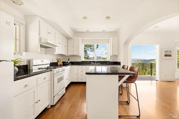 $1,395,000 | 3144 Mt Veeder Road, Napa, CA 94558