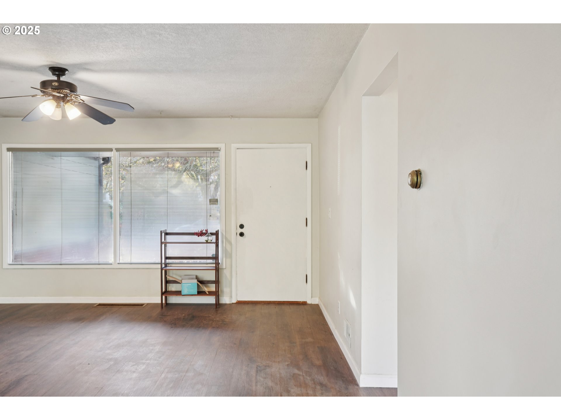 1315 North Russet Street Portland, OR 97217 - Photo 7 of 23 a view of empty room with wooden floor