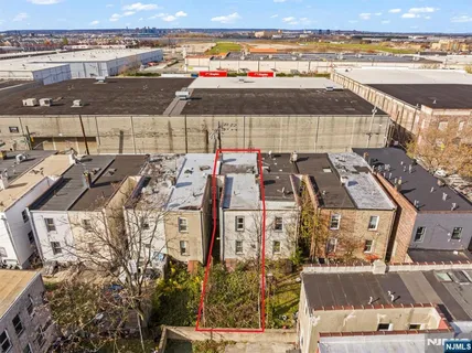 a street sign on a brick wall