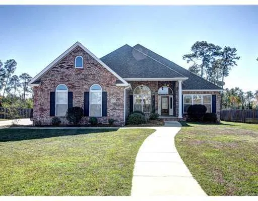 $3,000 | 6200 Mossy Oak Drive East, Ocean Springs, MS 39564