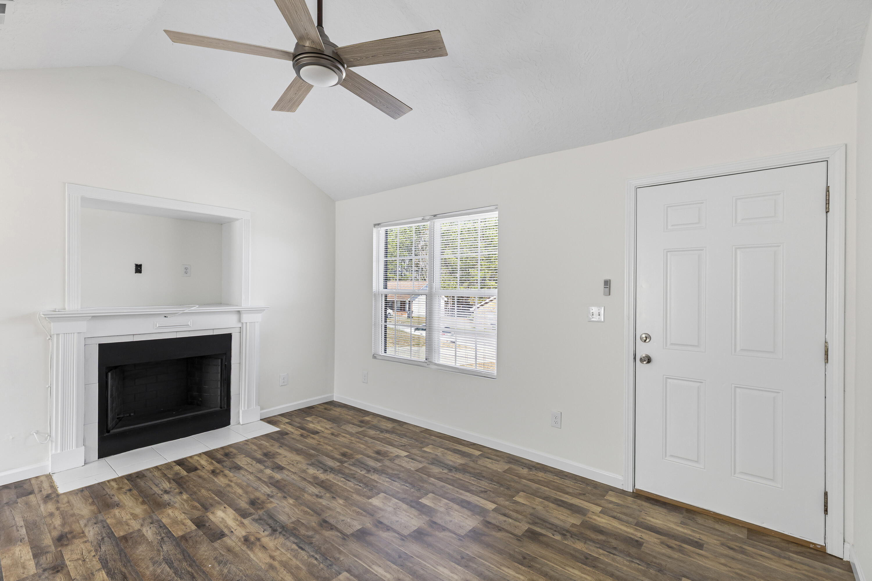 2812 Bennington Drive Hephzibah, GA 30815 - Photo 5 of 33 2026-03-03_2812_bennington_dr-srm-06