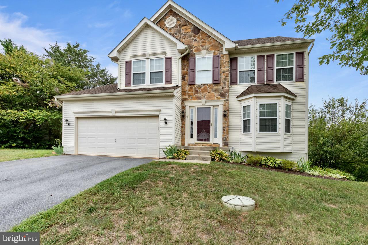 16 Rockingham Drive Keedysville, MD 21756 - Photo 1 of 32 Gallery Image 1