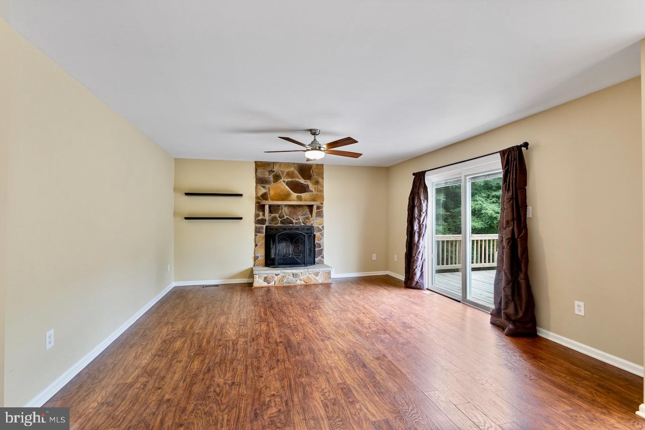 16 Rockingham Drive Keedysville, MD 21756 - Photo 7 of 32 Gallery Image 7