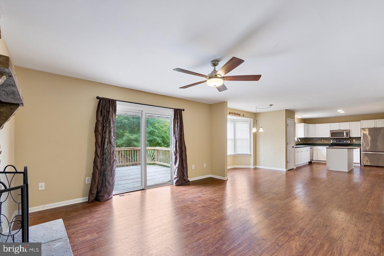 16 Rockingham Drive Keedysville, MD 21756 - Photo 8 of 32 Gallery Image 8